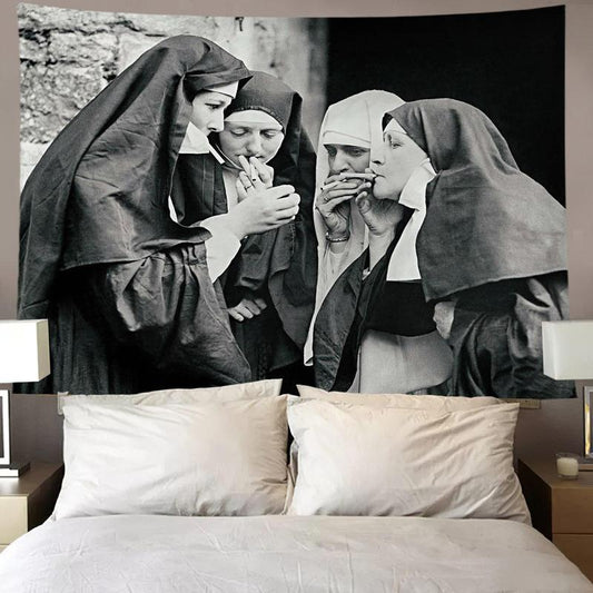 Nuns Pattern Tapestry, Retro Photo Hanging Blanket, Wall Hanging Decor for Home Living Room Bedroom Dormitory, Home Decor, Vintage Room Decor